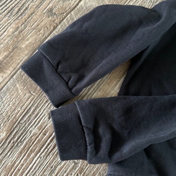 H&M Baby Unisex Cute Black
Sweater,
18Months - Picture 3 of 5